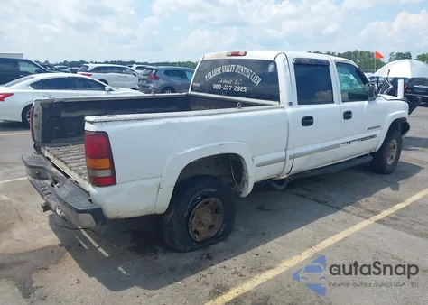 2002 GMC Sierra K2500 Heavy Duty z USA, uszkodzony, nr VIN 1GTHK23U22F188396